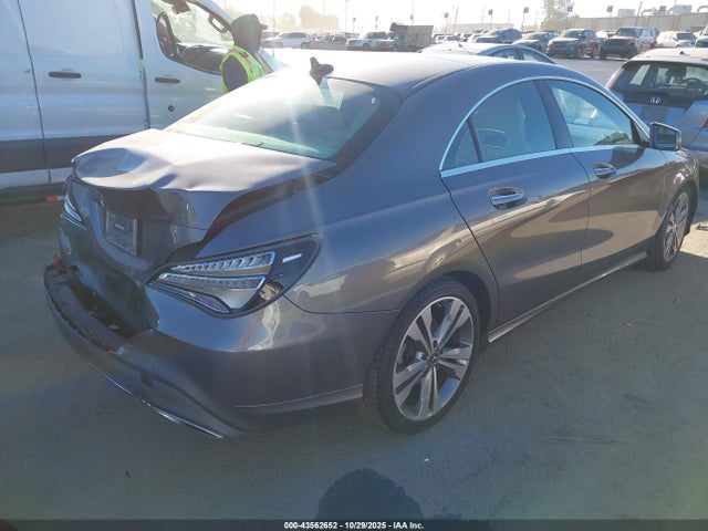 43562652 :رقم المزاد ، WDDSJ4EB3JN519173 vin ، 2018 Mercedes-benz Cla 250 مزاد بيع