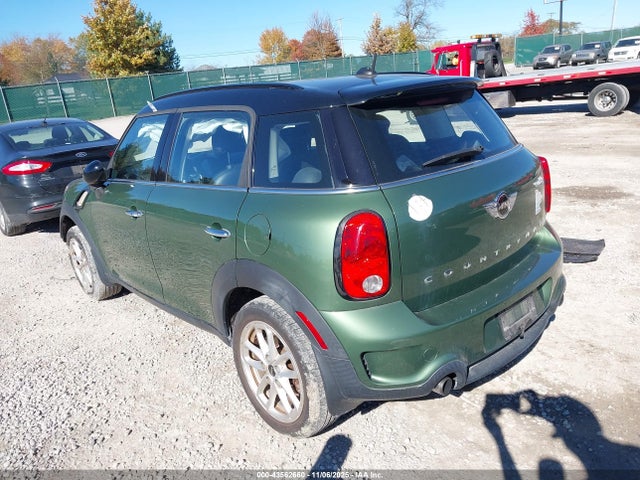 2015 MINI COUNTRYMAN WMWZC3C56FWT05867 Photo 2