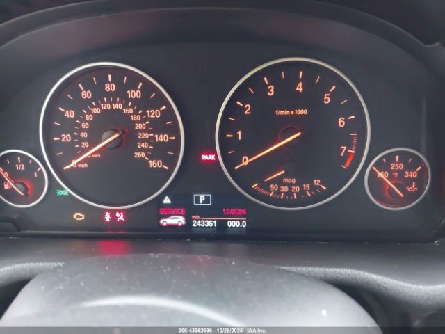 2014 BMW X3 5UXWX9C52E0D15408 Photo 6