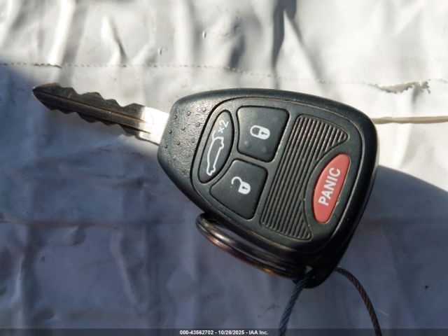 2005 JEEP LIBERTY 1J4GK48K25W704267 Photo 10