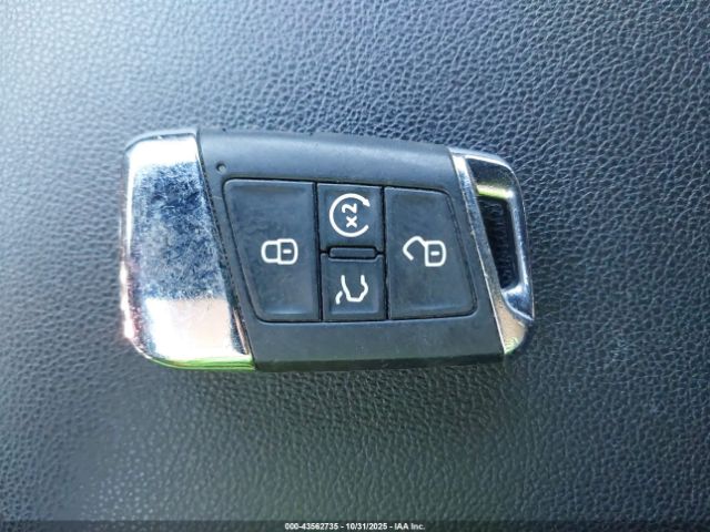 2022 VOLKSWAGEN ATLAS 1V2HR2CA9NC542582 Photo 10