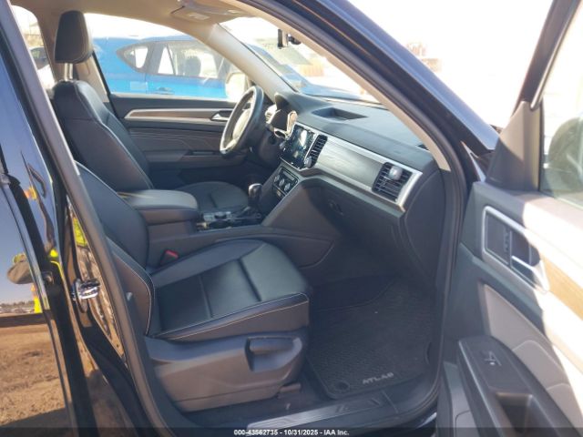 2022 VOLKSWAGEN ATLAS 1V2HR2CA9NC542582 Photo 4