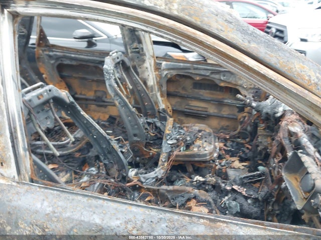 2019 HYUNDAI SANTA FE XL KM8SR4HF7KU297872 Photo 4