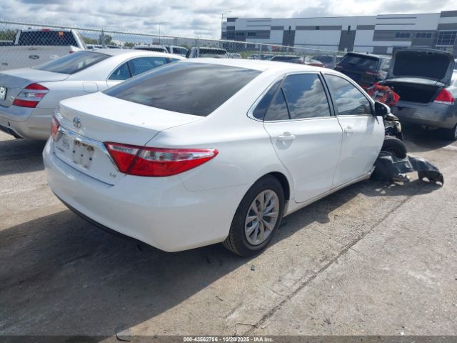 2015 TOYOTA CAMRY 4T1BF1FK8FU003263 Photo 3