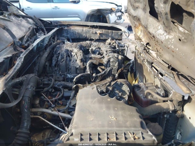 2019 TOYOTA TACOMA 3TMCZ5AN1KM211394 Photo 9