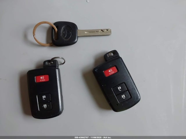 2019 TOYOTA TACOMA 3TMCZ5AN1KM211394 Photo 10