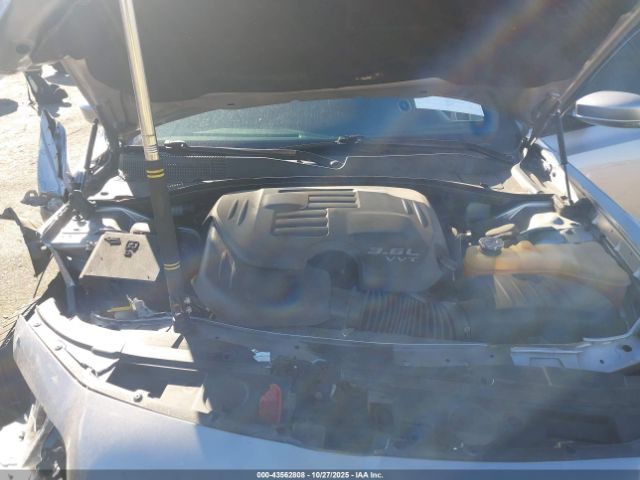 2016 CHRYSLER 300 2C3CCAGG5GH176050 Photo 9