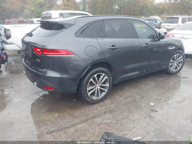 2017 JAGUAR F-PACE SADCJ2BV8HA893544 Photo 3