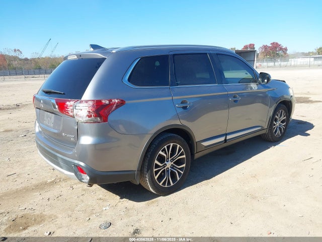 2018 MITSUBISHI OUTLANDER JA4AD3A36JZ068801 Photo 3