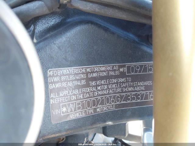 2016 BMW S 1000 WB10D2106GZ353716 Photo 9