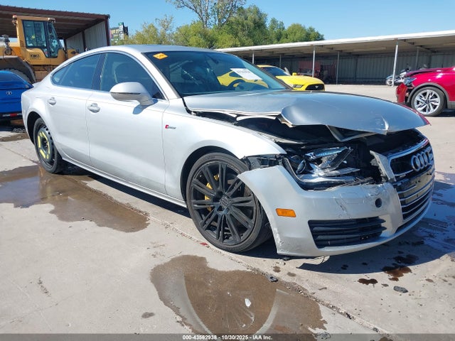 2013 AUDI A7 WAUYGAFCXDN027542