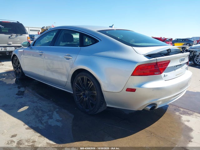 2013 AUDI A7 WAUYGAFCXDN027542 Photo 2