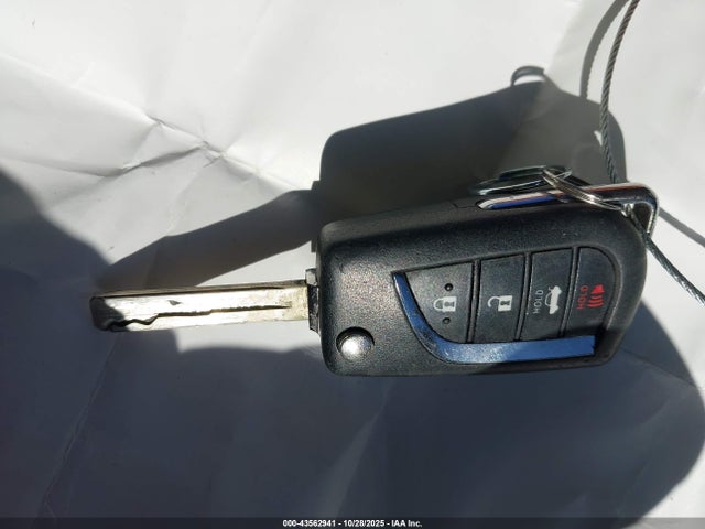 4T1B11HK0KU798721 Toyota CAMRY LE