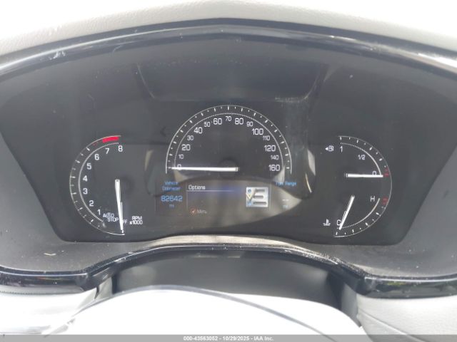 2018 CADILLAC XT5 1GYKNFRS2JZ170868 Photo 6