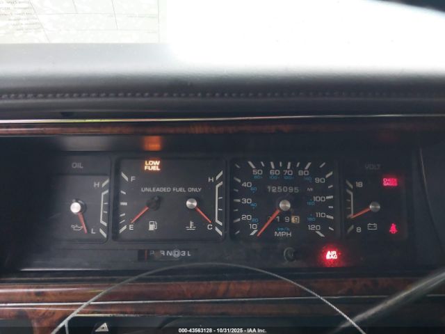 1993 CHRYSLER NEW YORKER 1C3XV66R6PD208349 Photo 6