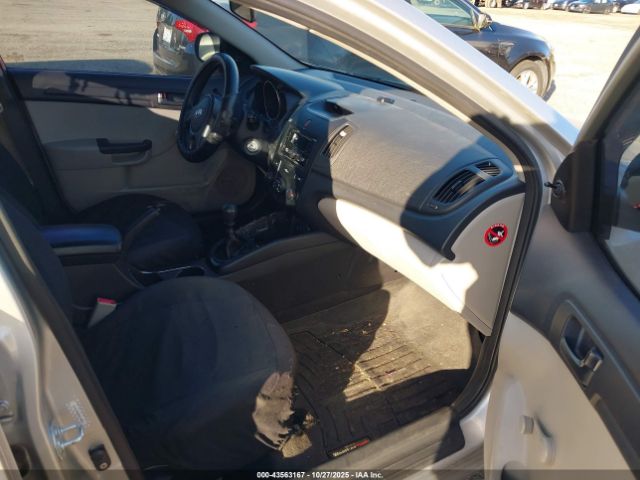 2013 KIA FORTE KNAFT4A26D5722149 Photo 4