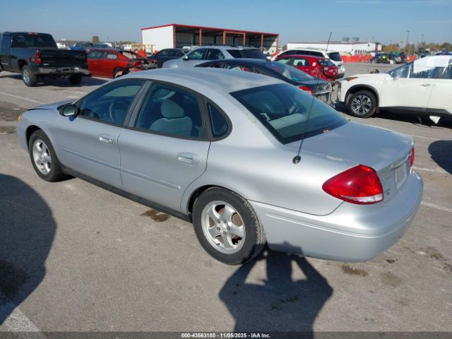 2006 FORD TAURUS 1FAFP53U06A120570 Photo 2