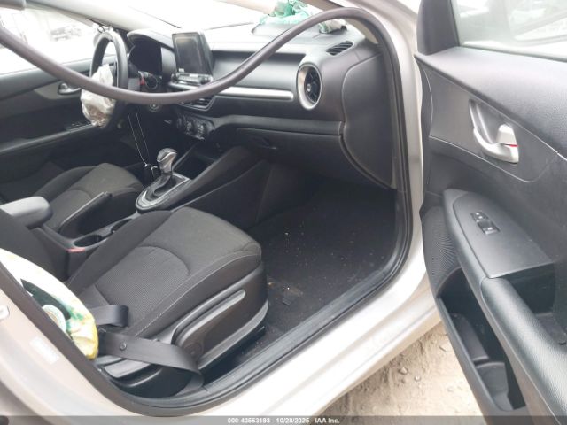 2020 KIA FORTE 3KPF24AD4LE191270 Photo 4