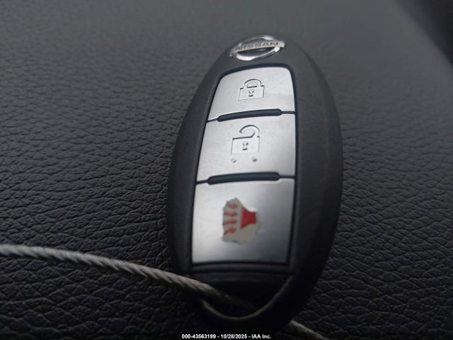 Продажа на аукционе авто 2016 Nissan Rogue Sv, vin: KNMAT2MT2GP611273, номер лота: 43563199