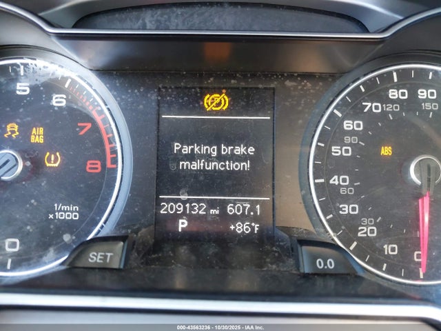 2013 AUDI A4 WAUFFAFLXDA158732 Photo 6