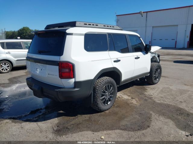 2024 TOYOTA LAND CRUISER JTEABFAJ7RK009378 Photo 3