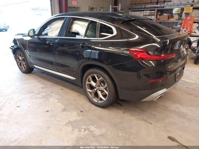2024 BMW X4 5UX33DT01R9V07584 Photo 2