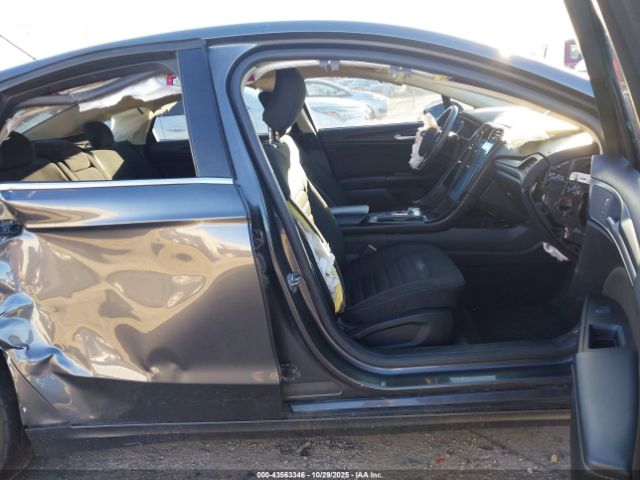 2018 FORD FUSION 3FA6P0G76JR191374 Photo 4