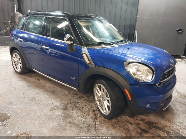 2015 MINI COUNTRYMAN WMWZC5C53FWP45301 Photo 0