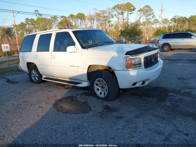 2000 CADILLAC ESCALADE 1GYEK13R5YR114075 Photo 0