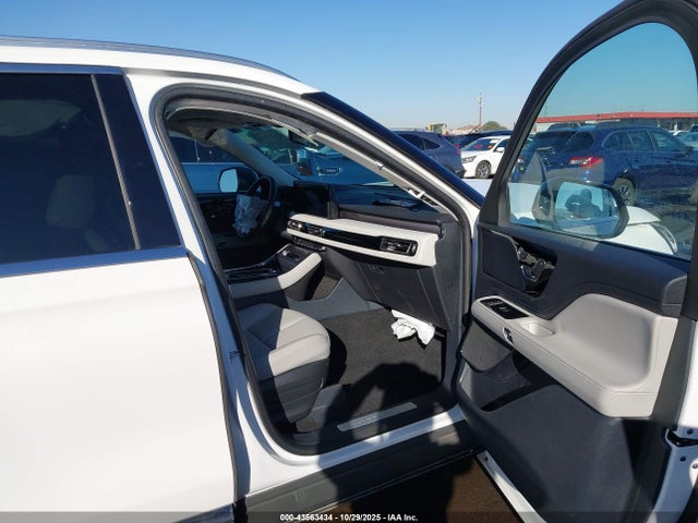 5LM5J6WC1SGL18168 Lincoln Aviator Premiere