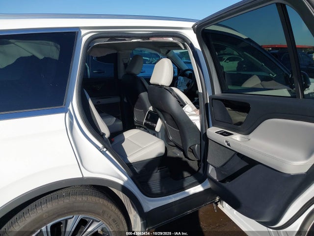 5LM5J6WC1SGL18168 Lincoln Aviator Premiere