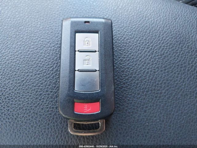 2017 MITSUBISHI OUTLANDER JA4AD3A38HZ059141 Photo 10