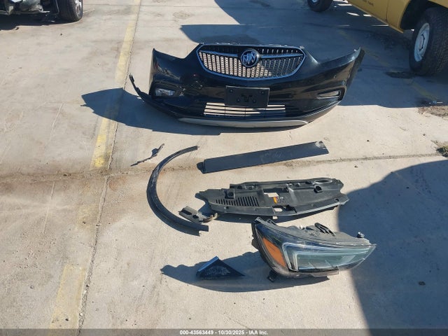 KL4CJCSM4KB946907 Buick Encore Essence