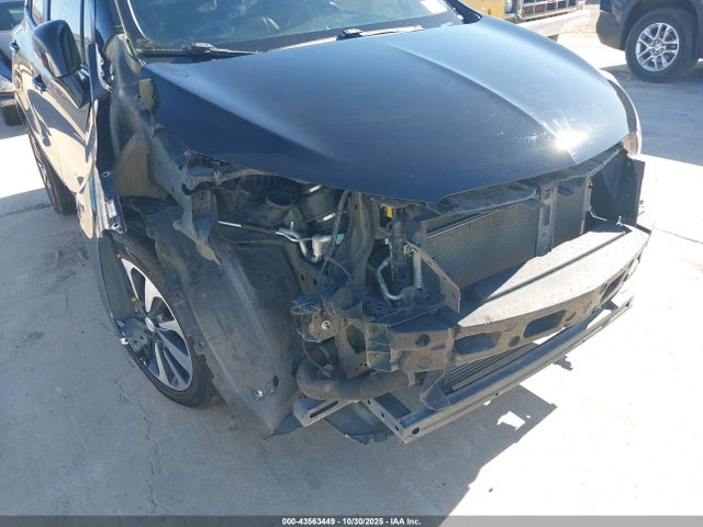 KL4CJCSM4KB946907 Buick Encore Essence