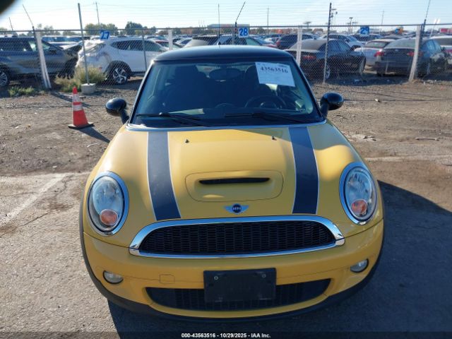 2007 MINI COOPER S WMWMF73597TL91834 Photo 5