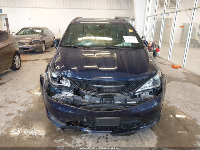 Aukcja sprzedaży 2018 Chrysler Pacifica Touring Plus, vin: 2C4RC1FG5JR315165, numer aukcji: 43563550