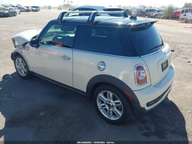 2013 MINI HARDTOP WMWSV3C55DT390985 Photo 2