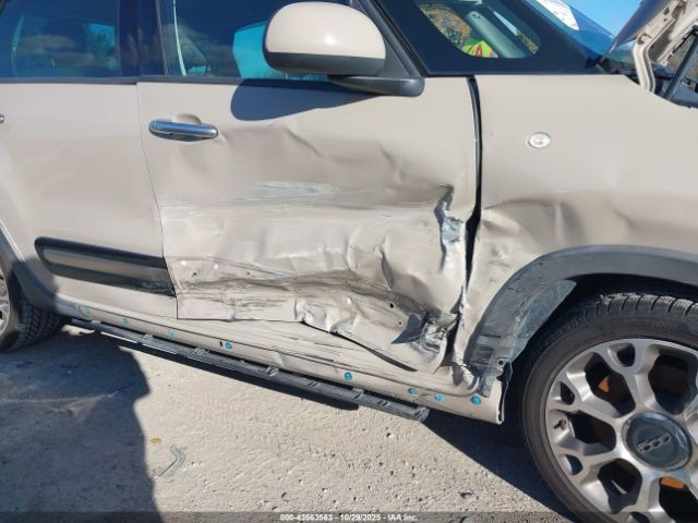 2014 FIAT 500L ZFBCFADH8EZ018222 Photo 5