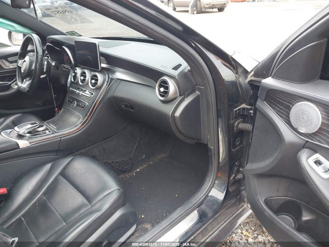 Продажа на аукционе авто 2015 Mercedes-benz C 300 Sport 4matic, vin: 55SWF4KB9FU071432, номер лота: 43563572