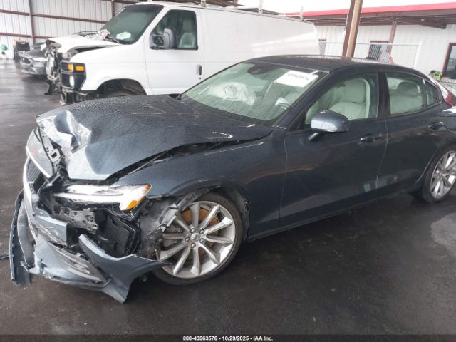 2021 VOLVO S60 7JRA22TK4MG094163 Photo 1