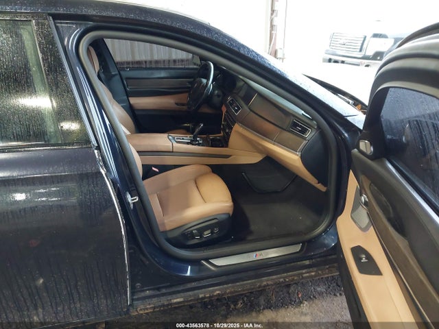 BMW ALPINA B7 2014 WBAYE8C58ED134732 Image 5