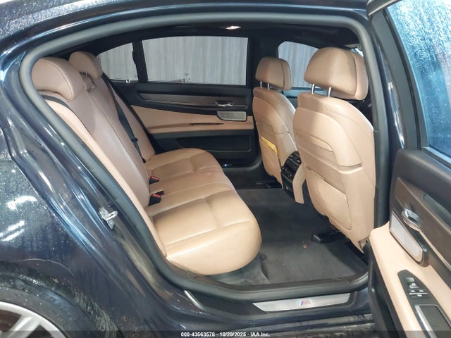 BMW ALPINA B7 2014 WBAYE8C58ED134732 Image 8