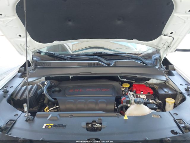 2019 JEEP COMPASS 3C4NJCBB1KT809368 Photo 9