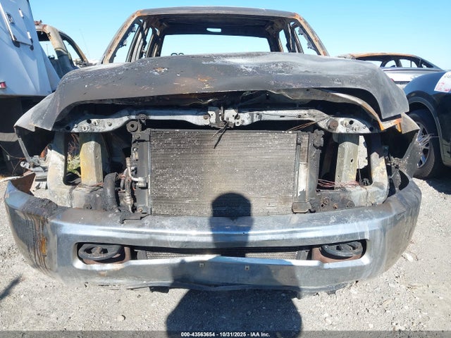 3C6UR5JL9EG199265 RAM 2500 Slt