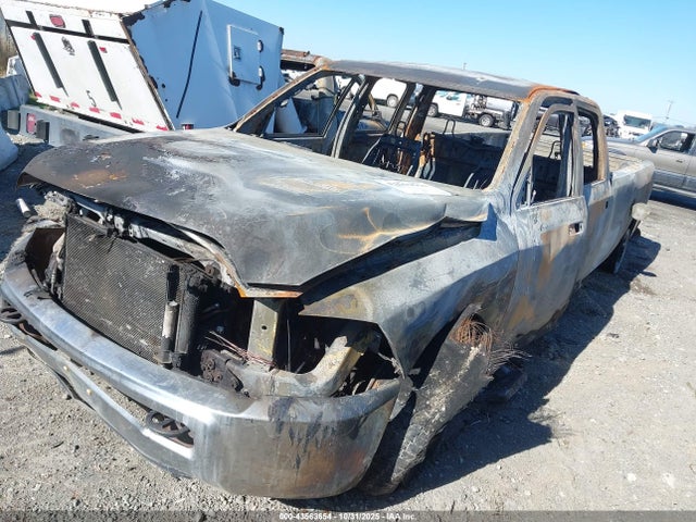 3C6UR5JL9EG199265 RAM 2500 Slt
