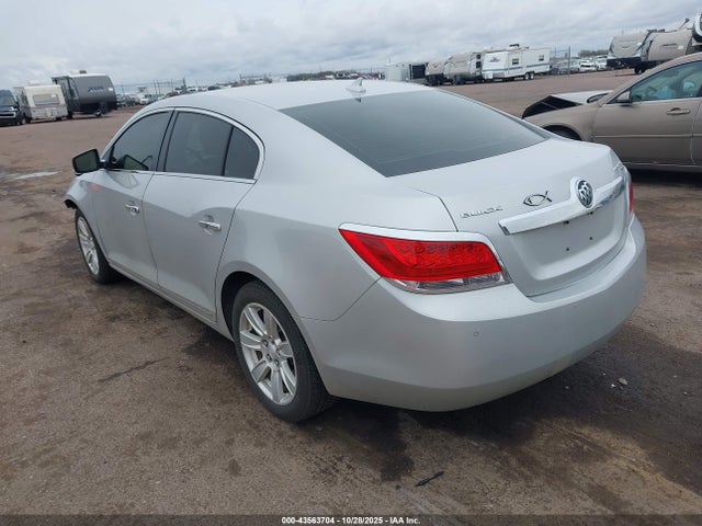 43563704 :رقم المزاد ، 1G4GC5GD1BF387763 vin ، 2011 Buick Lacrosse Cxl مزاد بيع