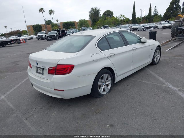 2013 Bmw 528i მანქანა იყიდება აუქციონზე, vin: WBAXG5C58DDY30977, აუქციონის ნომერი: 43563782