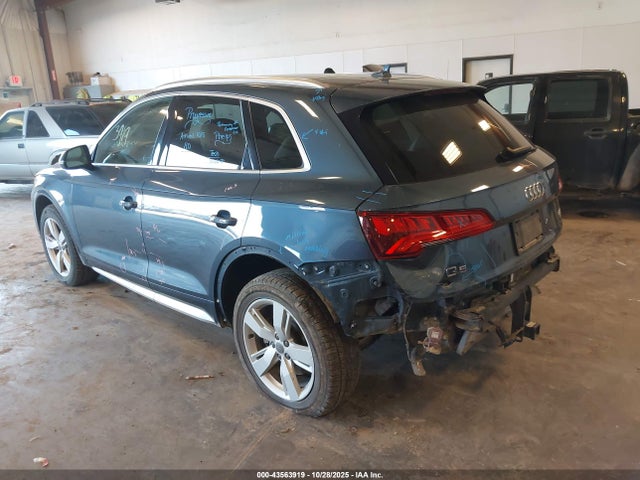 2018 AUDI Q5 WA1BNBFY5J2030498 Photo 2