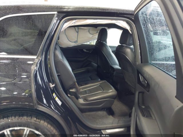 2017 AUDI Q7 WA1LAAF72HD024352 Photo 7