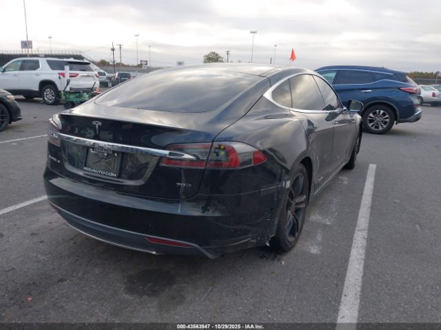 2015 TESLA MODEL S 5YJSA1E20FF117996 Photo 3